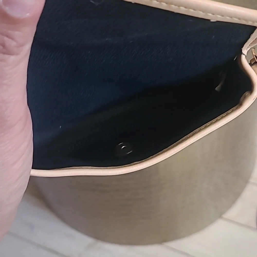 Vintage Dooney & Bourke Canvas Leather Signature Wristlet Wallet Clutch - Picture 4 of 6